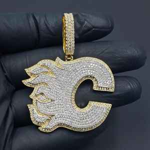 Pendentif lettre C flamboyante en moissanite, plaqué or bicolore, argent 925, bijoux hip-hop, cadeau, breloques personnalisables haut de gamme - Product Image 4