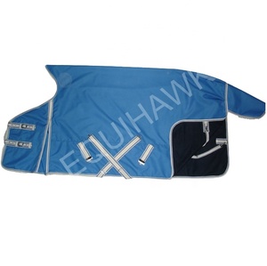 Alfombra de caballo de invierno más vendida 1680 DNR Matty impermeable Polyfill Tafetán Forro Cross Surcingle Pierna Correas Alfombra de caballo de invierno - Product Image 1