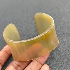 กำไลข้อมือเขาควายขัดเงาสไตล์วินเทจสำหรับผู้หญิงพร้อมของขวัญแต่งงานจากอินเดียทำด้วยมืองานฝีมือ - Product Image 5