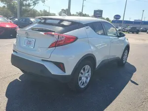 Toyota CHR LE 2020 - Product Image 5