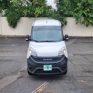 RAM PROMASTER CITY TRADESMAN CARGO VAN FWD 2021 USADA EN EXCELENTES CONDICIONES - Product Image 1