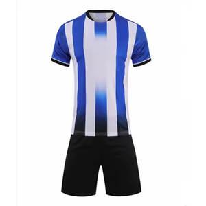La mejor calidad, recién llegado, uniformes de fútbol para hombres, diseño personalizado, chándal de equipo juvenil transpirable, camiseta de fútbol - Product Image 1