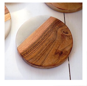 Sous-verres coeur en marbre blanc Sous-verre mangue en bois naturel et marbre fabriqué en Inde - Product Image 3