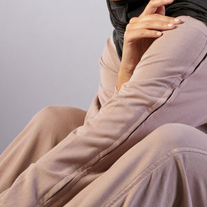 Sudadera con Capucha para Mujer, de Algodón y Fibra de Bambú, con Bordado y Estampado de Cristales, Ropa Islámica Modesta, para Invierno - Product Image 2