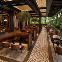 Skandinavisches Kaffeehaus-Esstisch-Set Luxus-Hotel-Café-Restaurant-Möbel Gebogene Halbrunde Sitzecke Orange Leder-Sessel