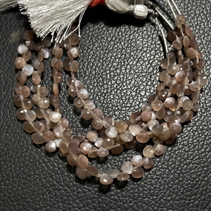4-4,5 MM Chocolate Moonstone Faceted Tiny Heart Shape Briolette Beads, Buena calidad al por mayor Proveedor de cuentas de piedras preciosas - Product Image 3