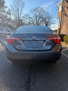 Toyota Corolla LE propre et neuve de 2018 - Product Image 3