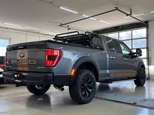 Pick-up Ford F-150 Raptor d'occasion gris, 4x4, cabine double, véhicule utilitaire tout-terrain - Product Image 5