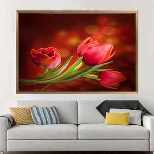 Cadeau élégant pour les amateurs de tulipes : Art mural botanique imprimé sur toile, 1P : encadré or - Product Image 1