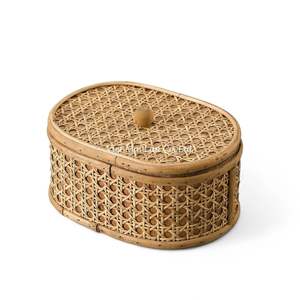 Boîte de rangement multifonctionnelle en rotin faite à la main, éco-responsable, de style bohème, en provenance du Vietnam, pour l'organisation de la maison et une vie durable - Product Image 1