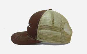 Estilo callejero deportivo y transpirable para adultos, gorra de camionero de malla estructurada con logotipo bordado en 3D personalizado, hecha a mano en la fábrica de Vietnam - Product Image 3
