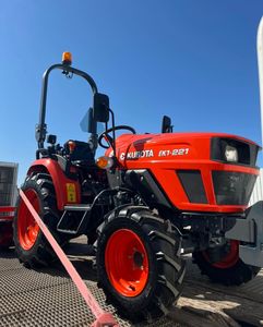 Tractor Agrícola Usado 4WD L4508 de 8 HP con Transmisión por Engranajes y Motor en Venta - Product Image 4