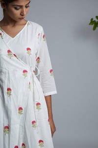 มินิแมเจนต้า บล็อกพิมพ์ห่อกุฏกับกางเกงมินิแมเจนต้า บล็อกพิมพ์ ทรงผมคุณภาพกุฏและกางเกงจากผู้ผลิตชาวอินเดีย - Product Image 3