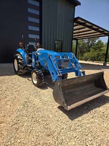 Tractor Agrícola Usado LS Xr 3135 H 35HP 4WD con Transmisión de Engranajes, Color Azul, con Cargador Frontal y Pala Multifuncional - Product Image 6