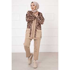 Conjunto Casual de Dos Piezas con Estampado de Leopardo y Visón, Talla XS, Top Corto sin Cuello y Pantalones Cortos Ajustados para Otoño - Product Image 3
