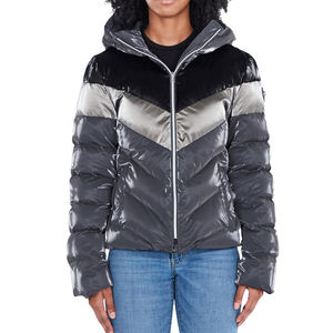 Chaqueta Corta de Invierno Unisex Personalizada OEM, Estilo Urbano, Ecológica, con Calefacción, de Poliéster, con Capucha, Impermeable, Transpirable y Cortavientos con Cierre - Product Image 1