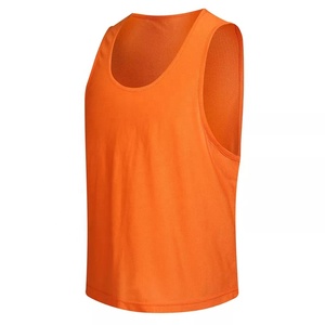 Gilet de football en polyester personnalisé, prix d'usine vente en gros, bavoirs d'entraînement de football personnalisés - Product Image 3