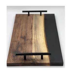 Plateau de service en résine époxy en bois de manguier poli à la main, plateau rectangulaire en bois artisanal et durable avec décoration de table - Product Image 1