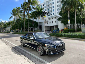 Audi S5 Turbo Coupé con Transmisión Automática, Asientos de Cuero, Llantas R19 y Cámara Trasera, Certificado Limpio y en Buen Estado, 2023 - Product Image 1