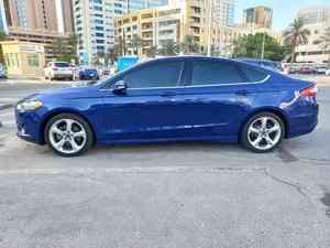 FUSION 2022 6.1-8L Berline Automatique d'Occasion avec Sièges en Cuir, Toit Ouvrant Panoramique, Caméra Arrière 360°, Phares Xénon, Bon État - Product Image 6