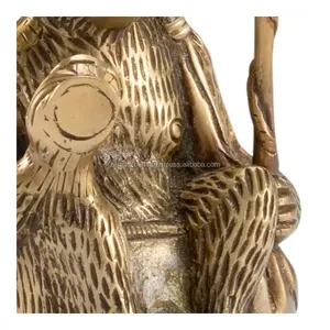 Moderno Portavelas Alto de Metal con Forma de Mono para Actividades Religiosas, Elegante y Hecho a Mano, Zahid Exports - Product Image 2