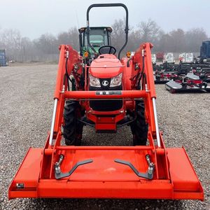 Nouveau mini tracteur agricole durable 4x4 Diesel 70HP avec pour moteur M954KQ boîte de vitesses et entraînement par engrenages - Product Image 2