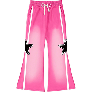 Pantalon de survêtement évasé rose avec rayures latérales blanches personnalisées et patchs étoiles noires audacieuses Pantalon de survêtement décontracté en molleton 100% coton - Product Image 1