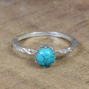 Anillo minimalista de plata 925, bisel de piedras preciosas turquesas redondas, anillo de dedo de cabina de diamante hecho a mano para fiestas - Product Image 4