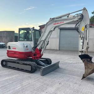 Miniexcavadora Takeuchi TB260 de Alto Rendimiento con Motor EPA, Excavadora de Tipo Oruga con Motor Diésel - Product Image 4