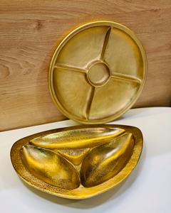 Dôme à gâteau contemporain en fonte d'aluminium avec couvercle en verre pour la décoration de la cuisine et de la salle à manger moderne - Product Image 2