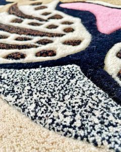 Tapis moderne 4 'X 4' en mélange de laine noir beige imprimé animal à poils hauts anti-bactéries imperméable pour chambre à coucher salon salle à manger - Product Image 3