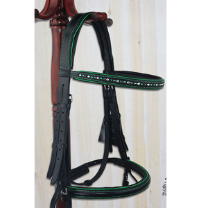 Vente en gros de bride de cheval professionnelle en cuir noir équipement d'équitation licou avec pour chasseur de tuyauterie Western - Product Image 1