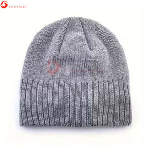 Gorros de Felpa de Tela Suave con Diseño Único 2025 para Hombre, Alta Calidad, Personalizables, 100% Acrílico, Estilo Playero - Product Image 1