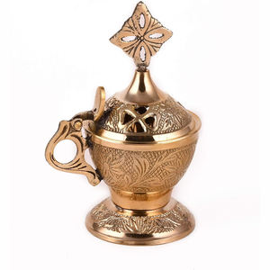 Support de brûleur d'encens en laiton fini antique approvisionnement en gros brûleur d'encens décoratif pour la décoration de noël et d'église - Product Image 1