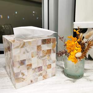 Caja de Pañuelos con Incrustaciones de Nácar Hecha a Mano para un Estilo Moderno, Caja de Servilletas Clásica con Trabajo en Nácar, Decoración Elegante para el Hogar y a Bajo Precio - Product Image 2