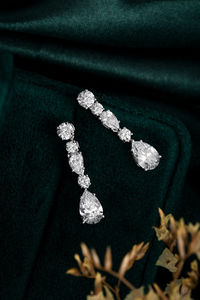 Boucles d'oreilles style vintage PT 900 1 Ct Lab Grown Diamond Stud pour les mariages - Product Image 3