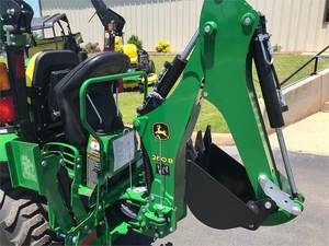 Usado para John for Deere 2025R Utility Tractor Lawn Mower 50HP Wheel Tractor para granjas con motor de rodamiento Motor Gear Pump - Product Image 6