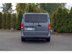 Mercedes-Benz Metris Passenger estándar de fábrica de 2016 - Product Image 5