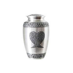 Urne souvenir en métal en laiton argenté Design d'ailes d'angle de gardien Urne adulte en gros Urne funéraire en laiton de qualité supérieure - Product Image 1