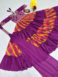 ชุดผ้า Anarkali เย็บปักลายด้วยผ้าไหม Chinon ออกแบบล่าสุด - Product Image 4
