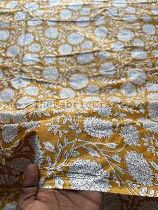 ชุดเดรสผ้าฝ้าย100% พิมพ์ลายดอกไม้สไตล์อินเดียกว้าง44 ''/111ซม. สำหรับเด็กชายและเด็กหญิงผ้าม่านกันสาด - Product Image 3