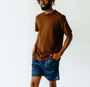 Vente en gros de shorts de sport de haute qualité pour hommes, tissu en toile à motif solide, ceinture élastique respirante à séchage rapide, fabriqué au Pakistan - Product Image 4