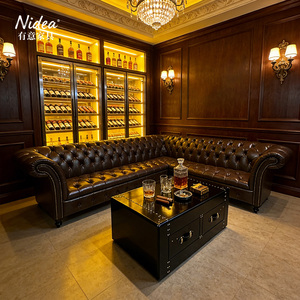 Divano Angolare Chesterfield Classico di Lusso <span class=keywords><strong>a</strong></span> L, in Vera Pelle Marrone Scuro, Trapuntato, per Soggiorno e Hall d'Hotel - Product Image 2