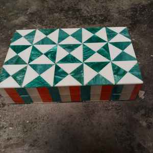 Magnifique Pochette en Résine et Bois pour Femmes, Modèle Élégant à la Main, Haute Qualité, Luxueuse pour les Rassemblements et Événements Formels - Product Image 5