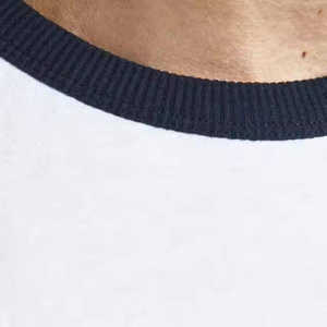 Camiseta de Hombre de Primera Calidad, Camiseta Corta de Buena Calidad, Holgada, con Cuello Redondo, Precios al por Mayor - Product Image 4