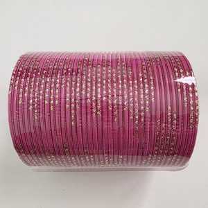 Vêtements de mariage pour femmes pour Mehndi Hot Selling Dernières ensembles de bracelets Churiyan au design personnalisé PAR AA IMPEX - Product Image 3