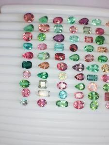 Vente en gros de tranches de tourmaline multiple Lot de pierres précieuses taillées de toutes les couleurs Bijoux Nature Produit en vrac fait à la main - Product Image 3