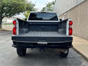 Asequible Chevrolet Silverado 2500HD 2021 LHD/RHD, Camioneta de Trabajo, Cabina Doble, LB, 4WD - Product Image 3