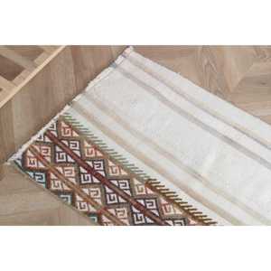 Tapis turc vintage, petit tapis de 1,9 x 3 pieds (57 x 90 cm), tapis oriental en laine blanche - Product Image 4