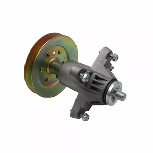 ชิ้นส่วนแกนหมุนพร้อมรอกสำหรับล้อลาก MTD Cub Cub Cadet Oregon 918-0671B ชิ้นส่วน918-04608A - Product Image 1